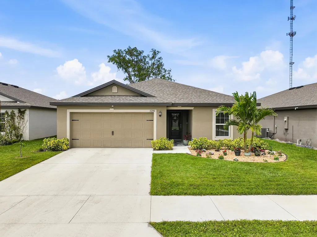5240 Imagination Drive Fort Pierce FL 34947