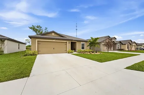 5240 Imagination Drive Fort Pierce FL 34947