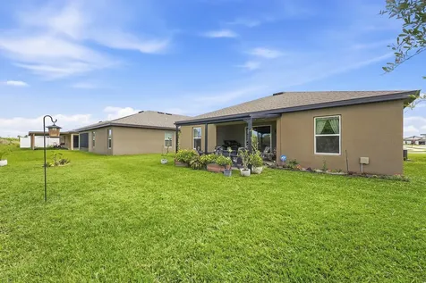 5240 Imagination Drive Fort Pierce FL 34947