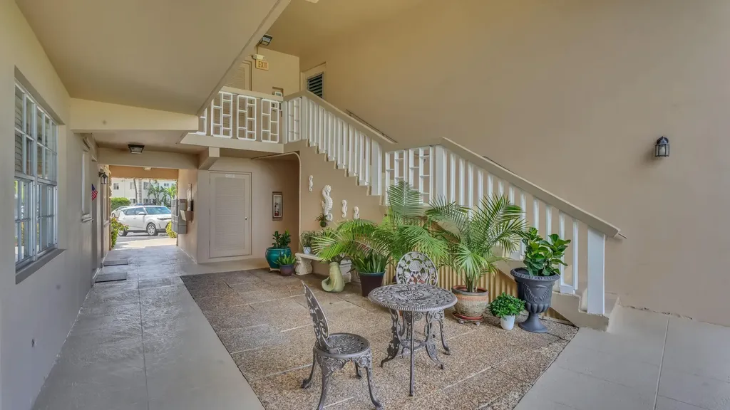 298 SE 6th Avenue Pompano Beach FL 33060