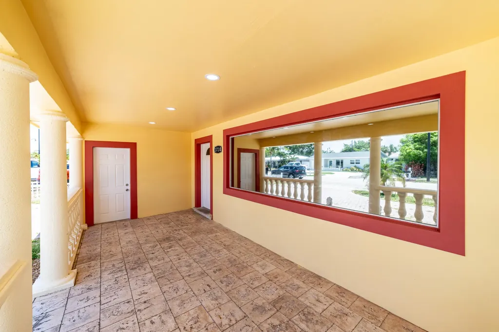 3730 NE 13th Terrace Pompano Beach FL 33064