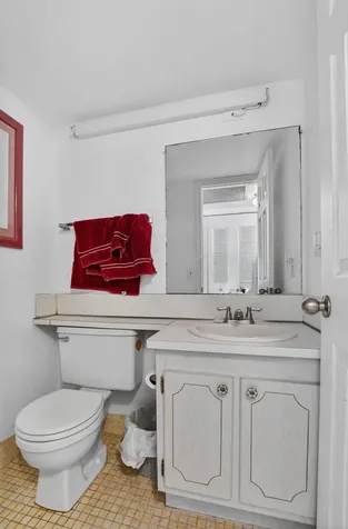 313 Durham Circle Deerfield Beach FL 33442