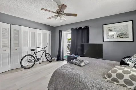 313 Durham Circle Deerfield Beach FL 33442
