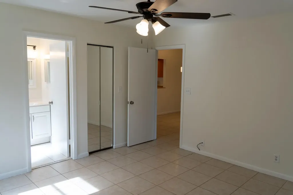 230 SW 1st Street Boca Raton FL 33432