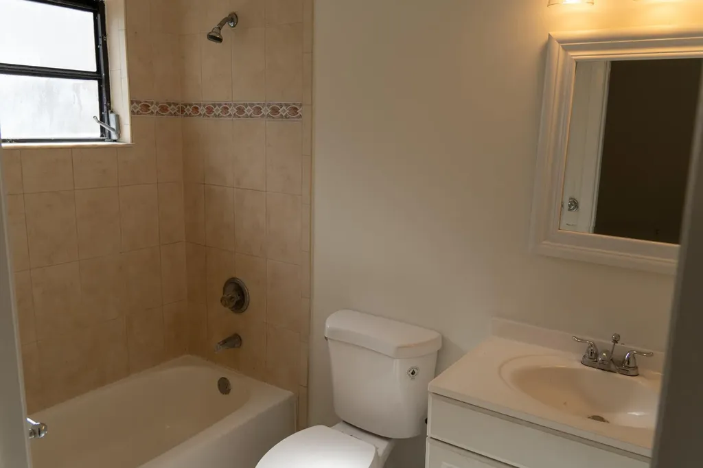 230 SW 1st Street Boca Raton FL 33432