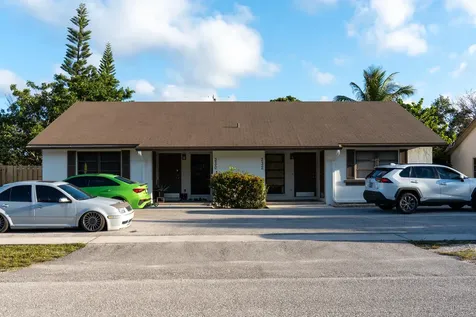 230 SW 1st Street Boca Raton FL 33432