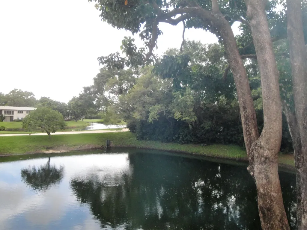 20 Westgate Lane Boynton Beach FL 33436