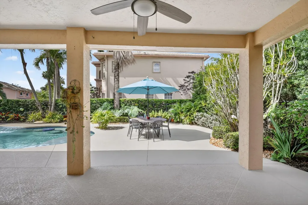 7416 Water Dance Way Lake Worth FL 33467