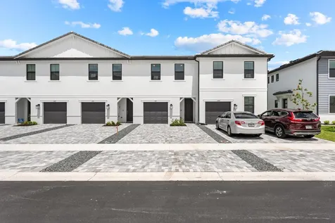 4315 Efendi Drive Lantana FL 33462