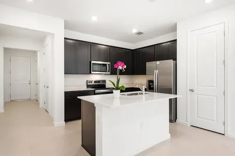 4315 Efendi Drive Lantana FL 33462