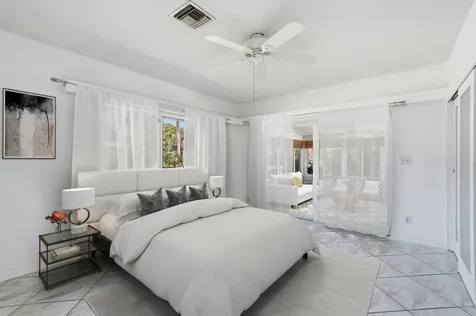 1431 S Ocean Boulevard Lauderdale By The Sea FL 33062