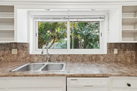 1431 S Ocean Boulevard Lauderdale By The Sea FL 33062