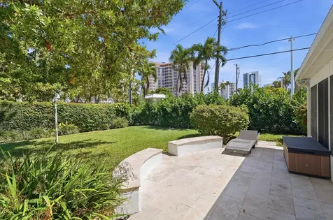 1431 S Ocean Boulevard Lauderdale By The Sea FL 33062