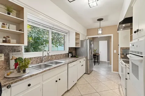 1431 S Ocean Boulevard Lauderdale By The Sea FL 33062
