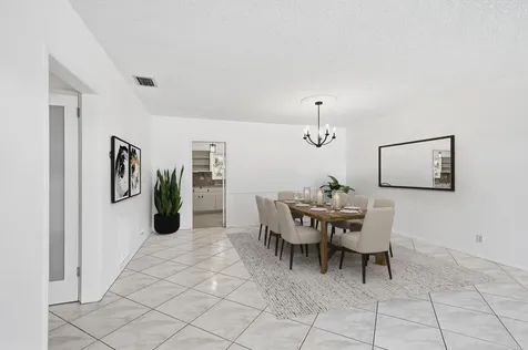 1431 S Ocean Boulevard Lauderdale By The Sea FL 33062