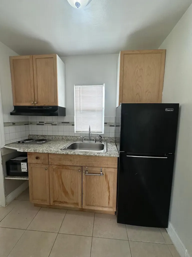 17 Detroit Street Lake Worth FL 33461