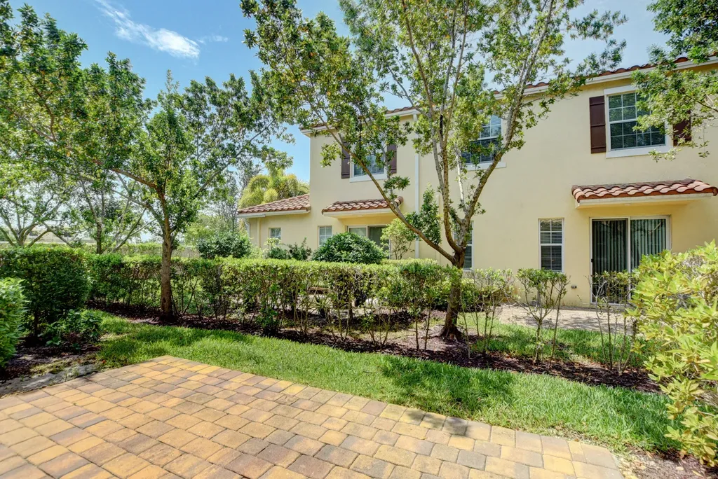 480 Francesca Ridge Road Boynton Beach FL 33435