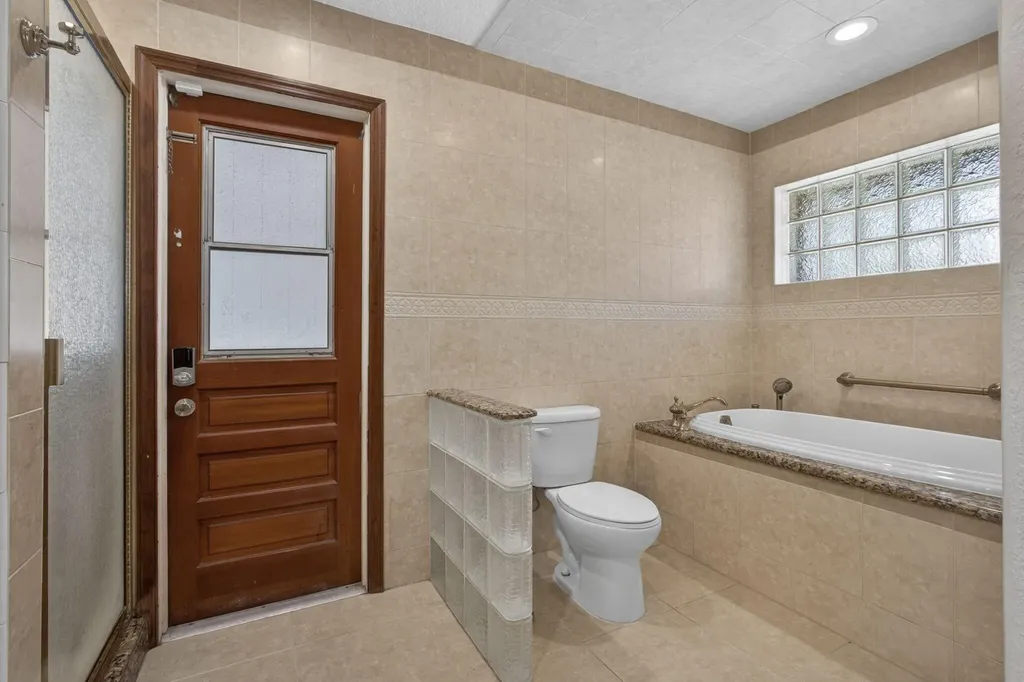 12338 Old Country Road N Wellington FL 33414