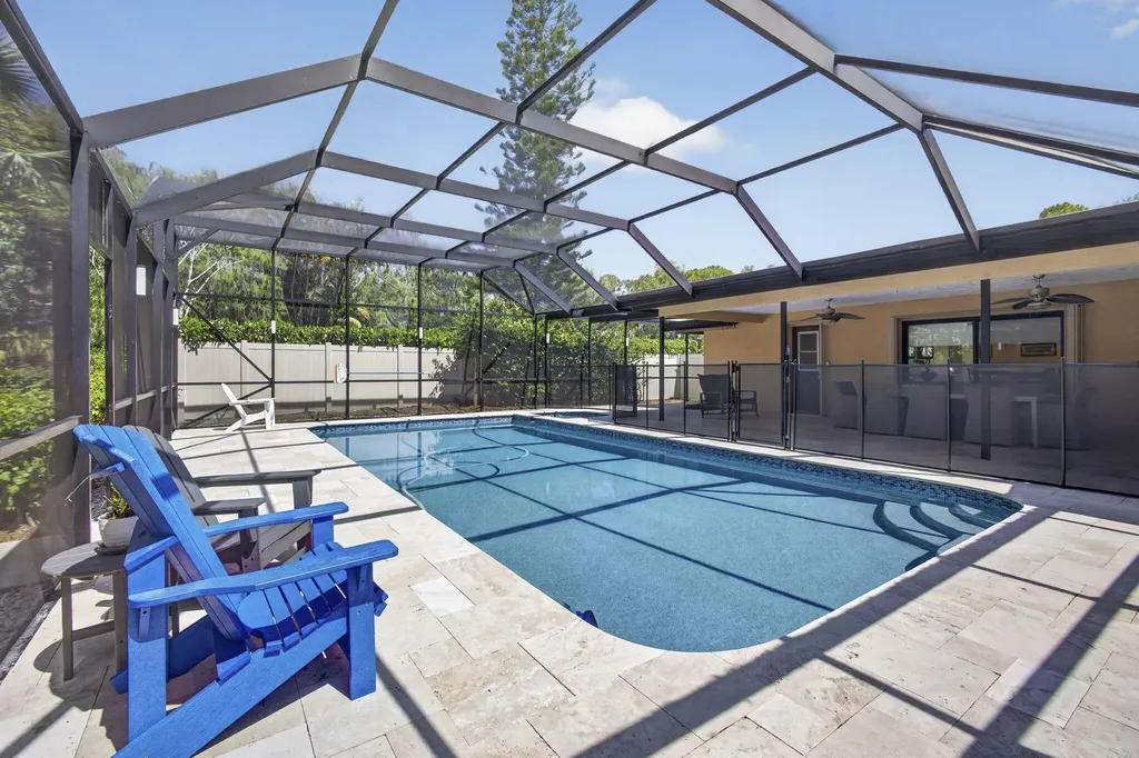 12338 Old Country Road N Wellington FL 33414