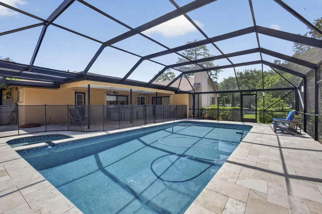 12338 Old Country Road N Wellington FL 33414
