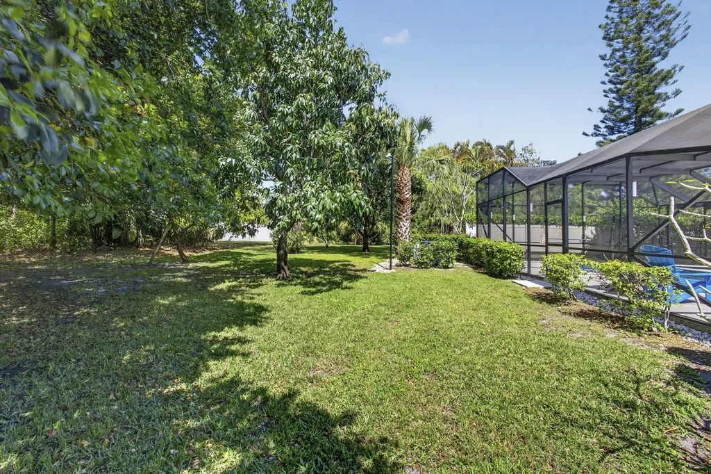 12338 Old Country Road N Wellington FL 33414
