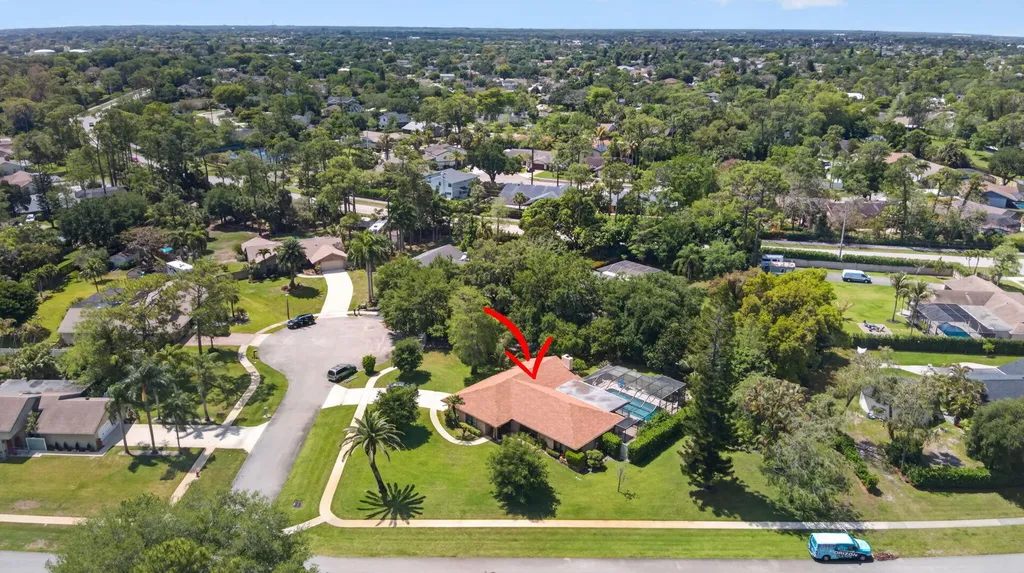 12338 Old Country Road N Wellington FL 33414