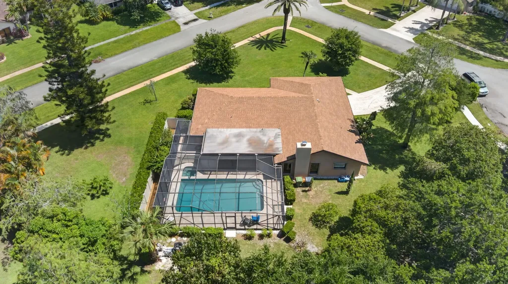12338 Old Country Road N Wellington FL 33414