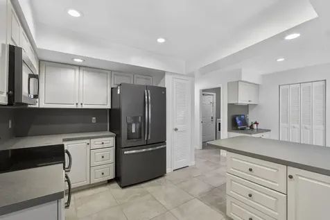 12338 Old Country Road N Wellington FL 33414