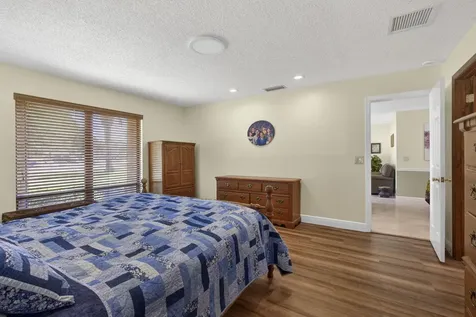 12338 Old Country Road N Wellington FL 33414