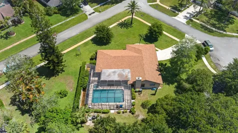 12338 Old Country Road N Wellington FL 33414