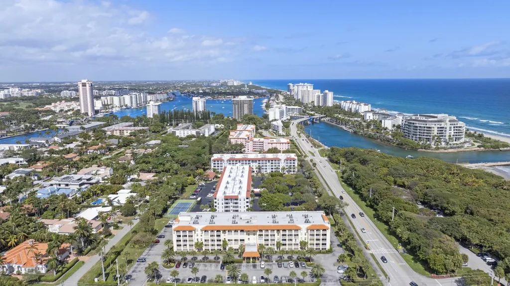 951 De Soto Road Boca Raton FL 33432