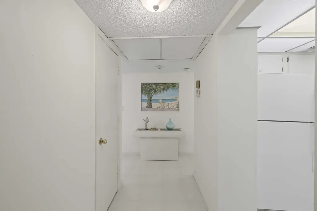 951 De Soto Road Boca Raton FL 33432