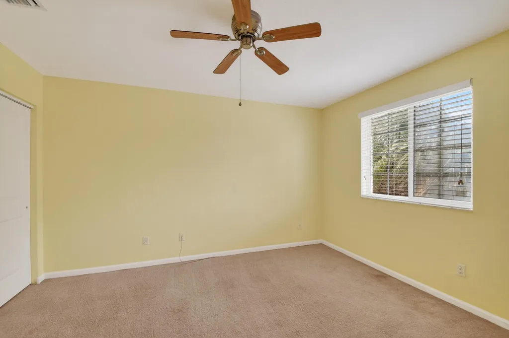 7480 Sarentino Lane Boynton Beach FL 33437