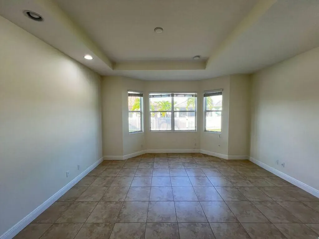 11948 SW Crestwood Circle Port St Lucie FL 34987