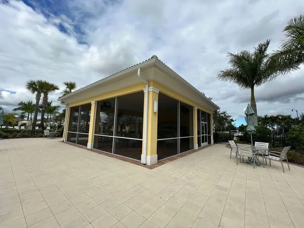 11948 SW Crestwood Circle Port St Lucie FL 34987