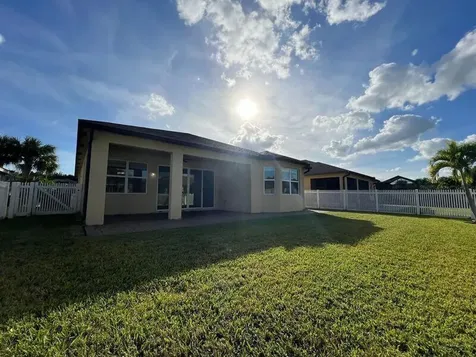 11948 SW Crestwood Circle Port St Lucie FL 34987