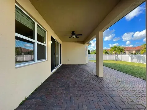 11948 SW Crestwood Circle Port St Lucie FL 34987