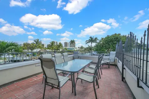 1210 Bimini Lane Singer Island FL 33404