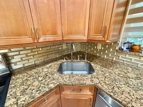 30 Plymouth C West Palm Beach FL 33417