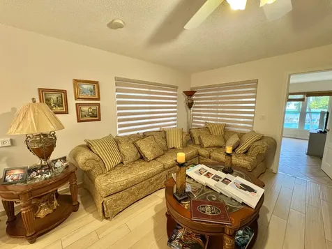 30 Plymouth C West Palm Beach FL 33417