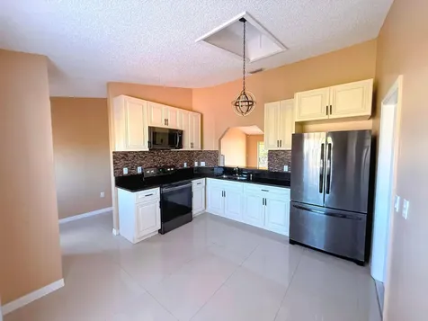 2075 4th Avenue SW Vero Beach FL 32962