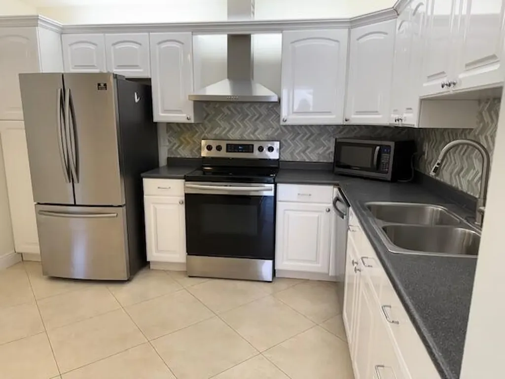 9256 Sabal Ridge Circle Boca Raton FL 33428