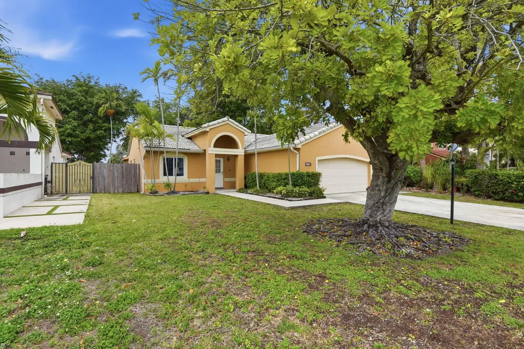 7350 SW 161st Place Miami FL 33193