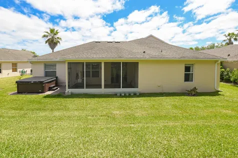 1273 Scarlet Oak Circle Vero Beach FL 32966
