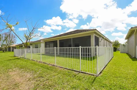 316 SW Maclay Way Port St Lucie FL 34986