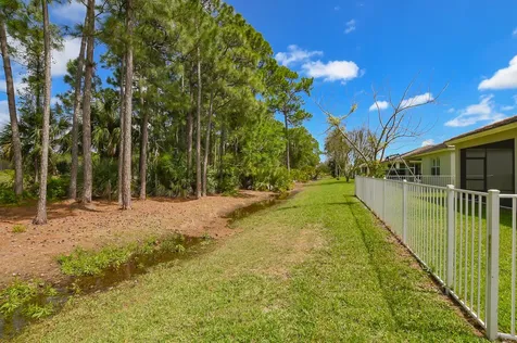 316 SW Maclay Way Port St Lucie FL 34986
