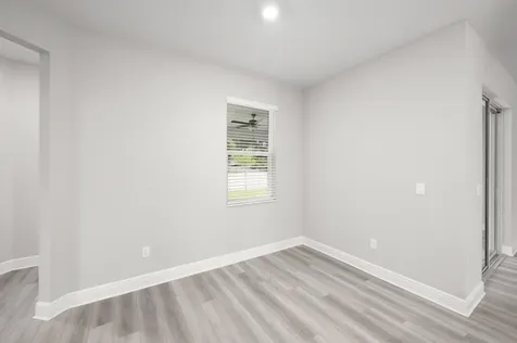 9345 101st Avenue Vero Beach FL 32967