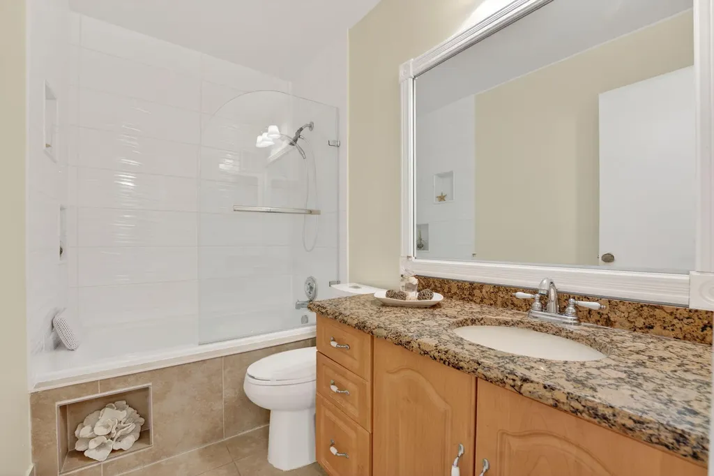 3951 NE 17th Avenue Pompano Beach FL 33064