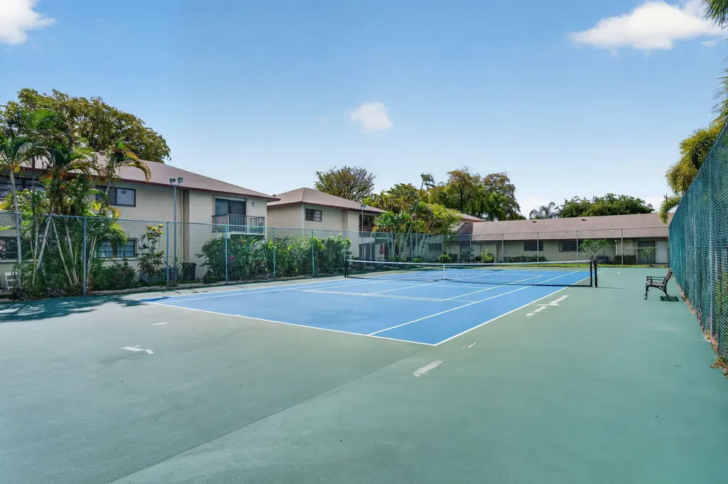 3951 NE 17th Avenue Pompano Beach FL 33064