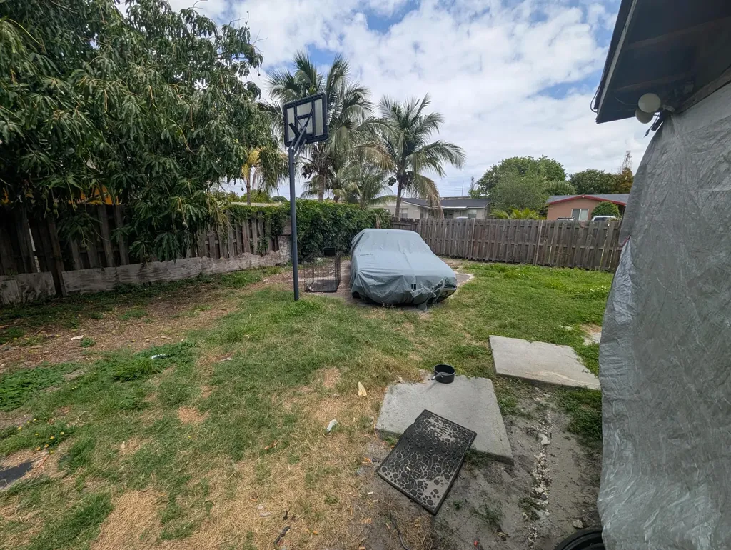 5201 NW 16th Court Lauderhill FL 33313